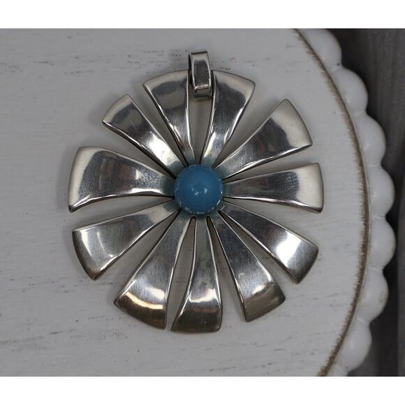 James Avery Jewelry - Retired James Avery 925 Large Sunburst Pendant With Turquoise 17.07G / 1.9in
